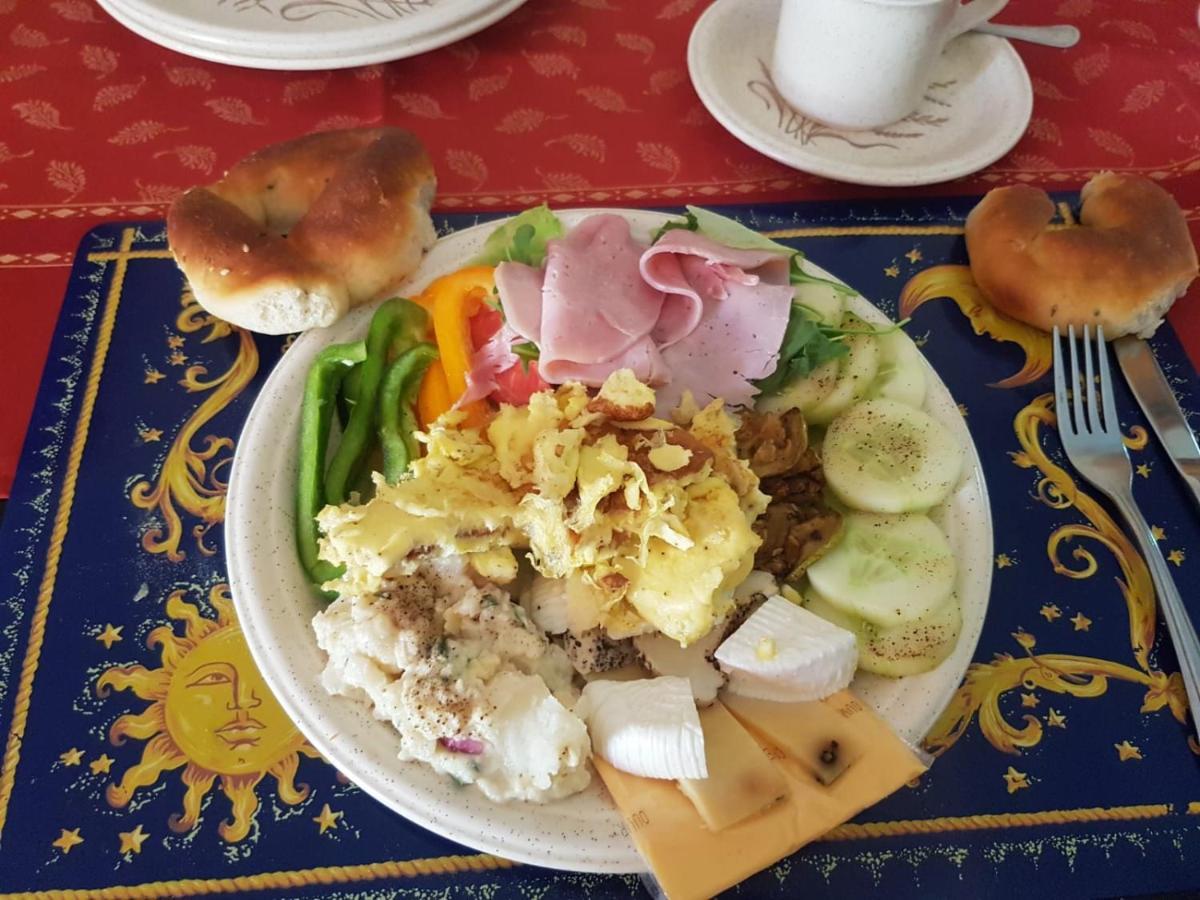 Homestay Mangion House