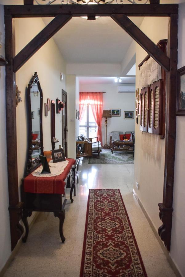 Mangion House Homestay *